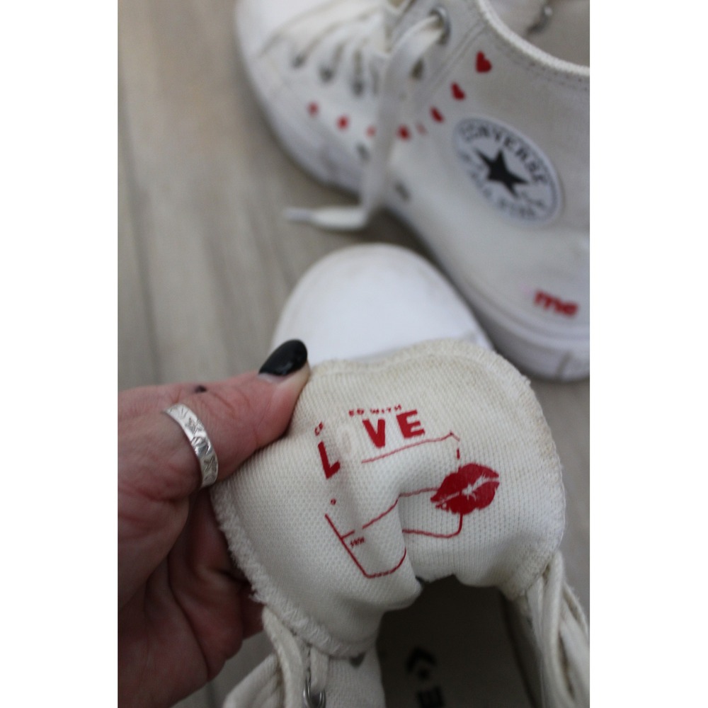 Converse Chuck Taylor All Star Lift Hi White Red Hearts Valentines A01599C 6.5W - Picture 4 of 6